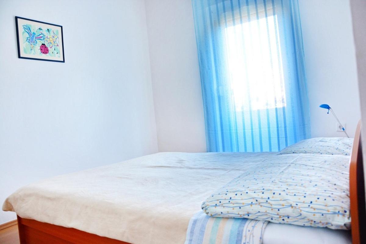 Apartments By The Sea Vrsi - Mulo, Zadar - 12519 Екстериор снимка